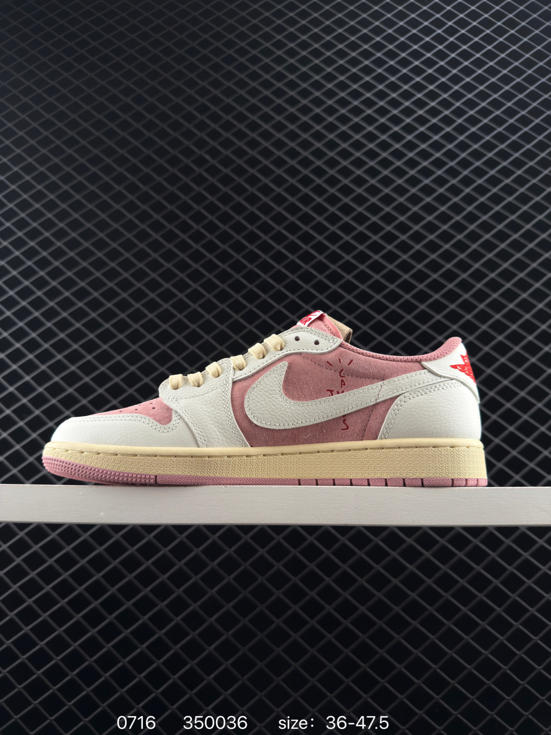 Travis Scott x Air Jordan 1 ” Reverse Mocha “